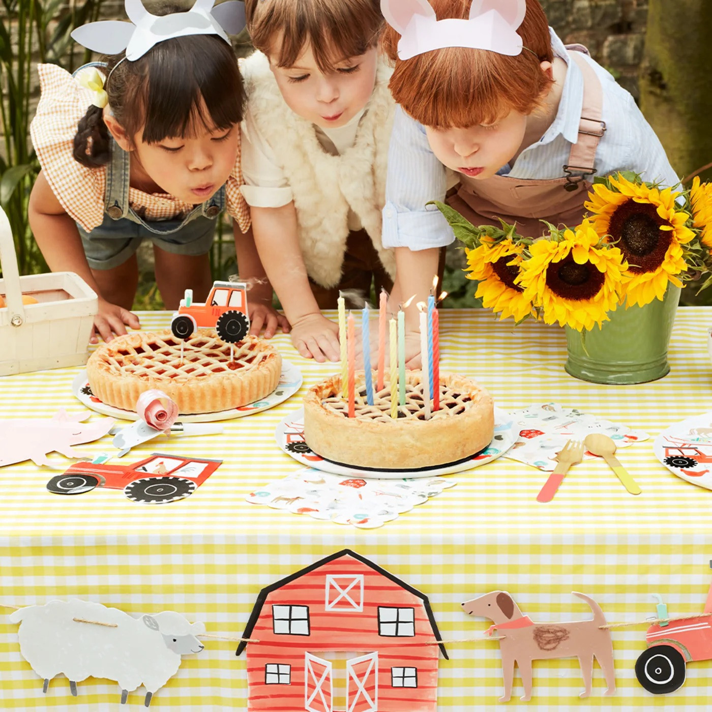 Набір свічок Multi Neon Twisted Candles (16 шт.)