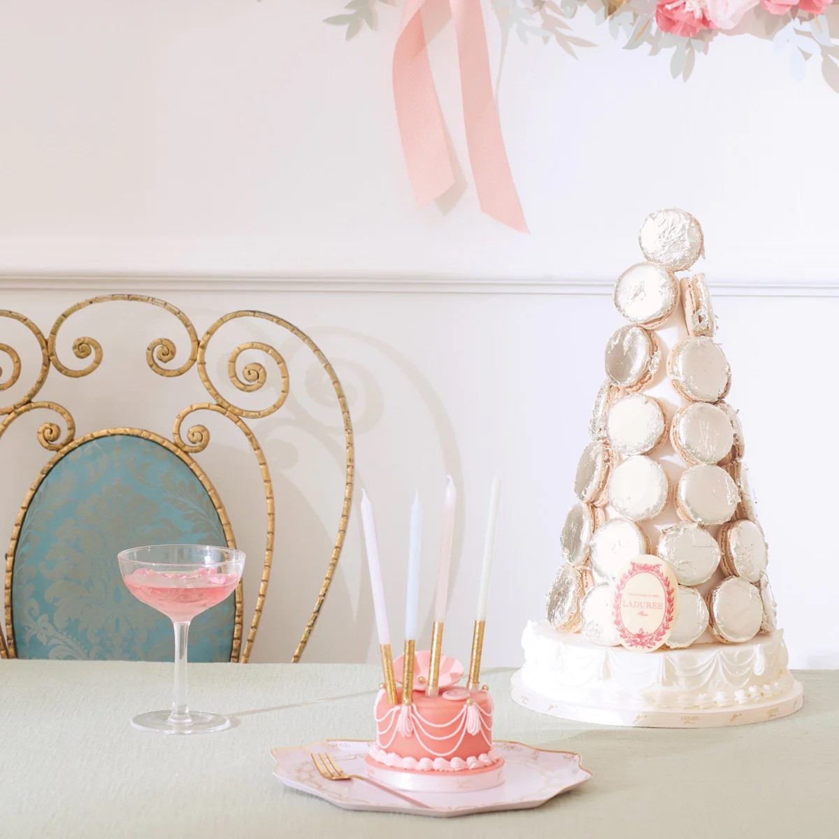 Набір свічок Meri Meri x Ladurée Paris Gold Dipped Candles (16 шт.)