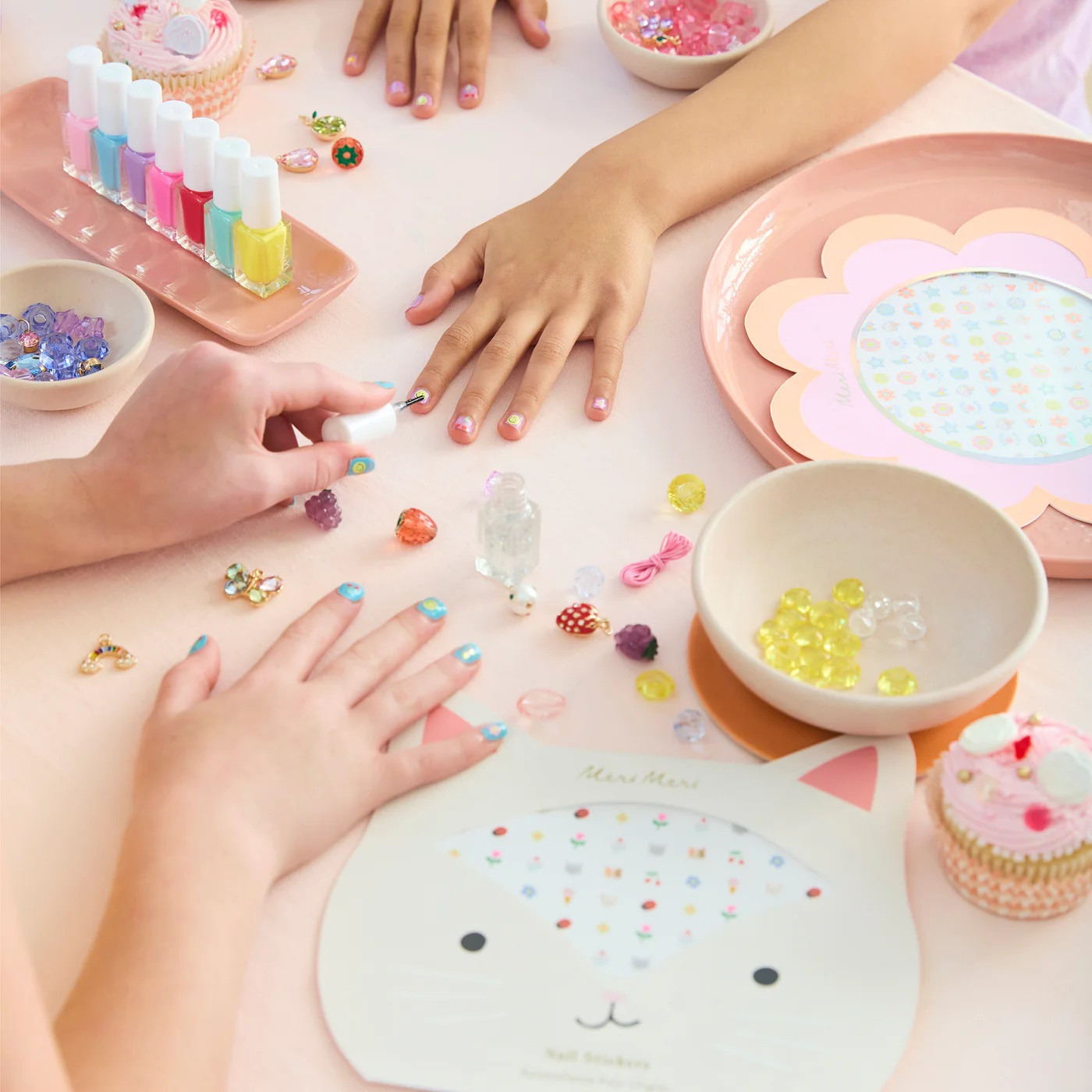Набір стікерів Rainbow Unicorn Nail Stickers (200 шт.)
