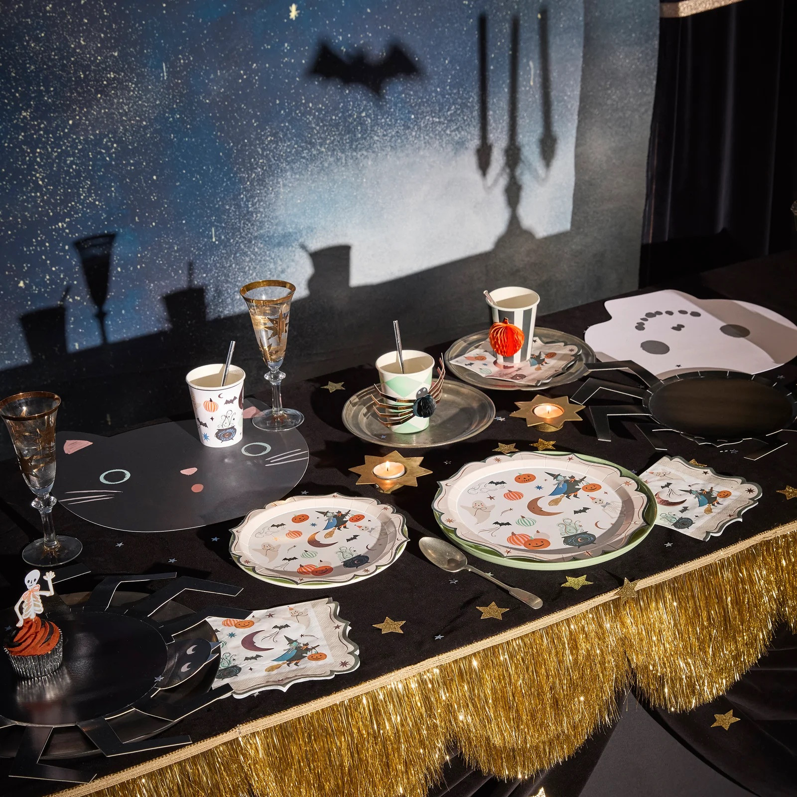 Набір тарілок Ornate Edge Halloween
